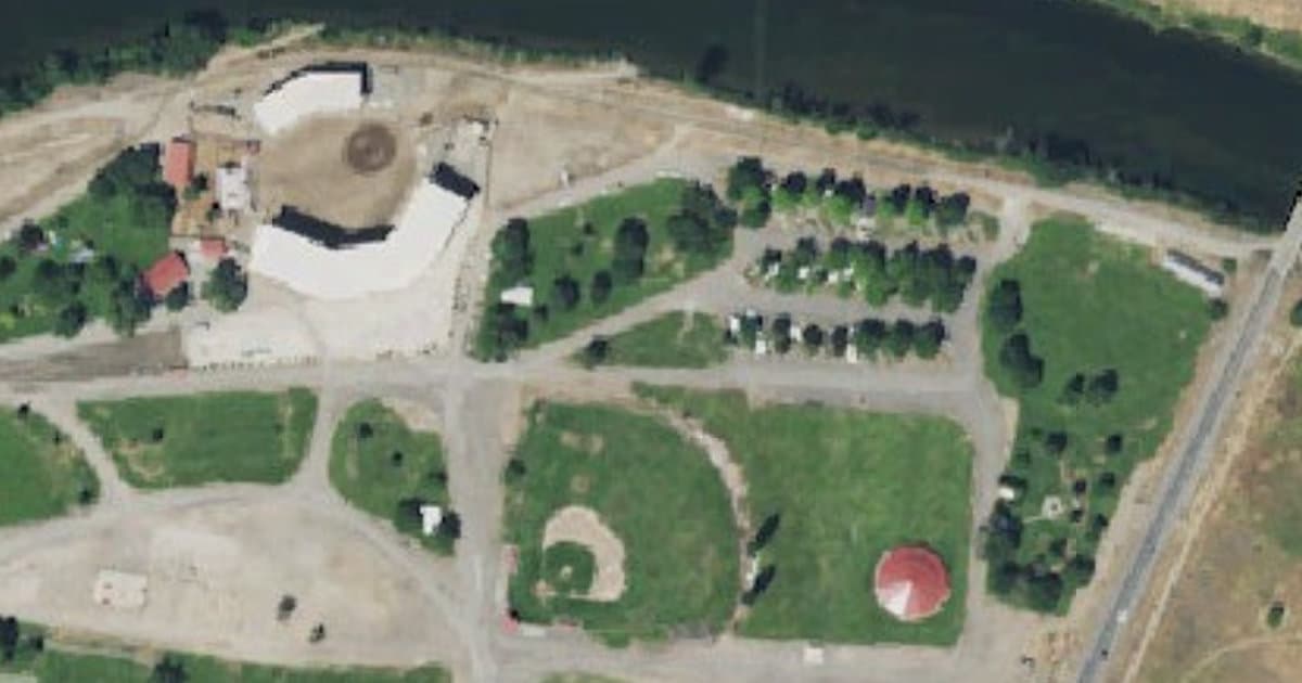 Omak Dog Park dog park in Omak, WA