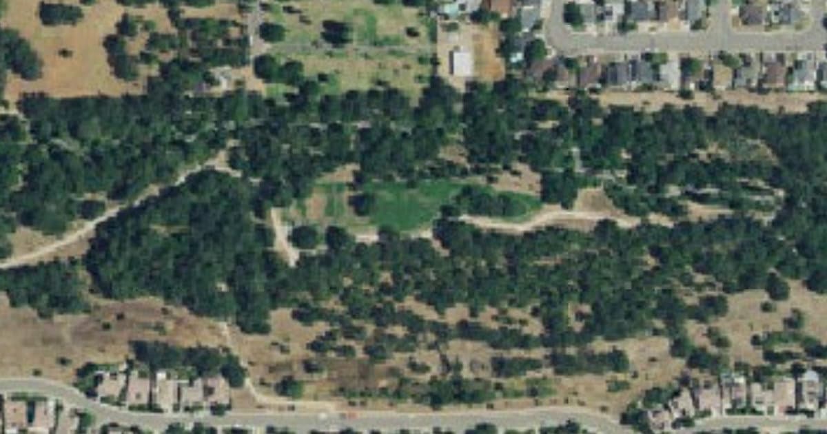 Auburn Ravine Dog Park dog park in Lincoln, CA