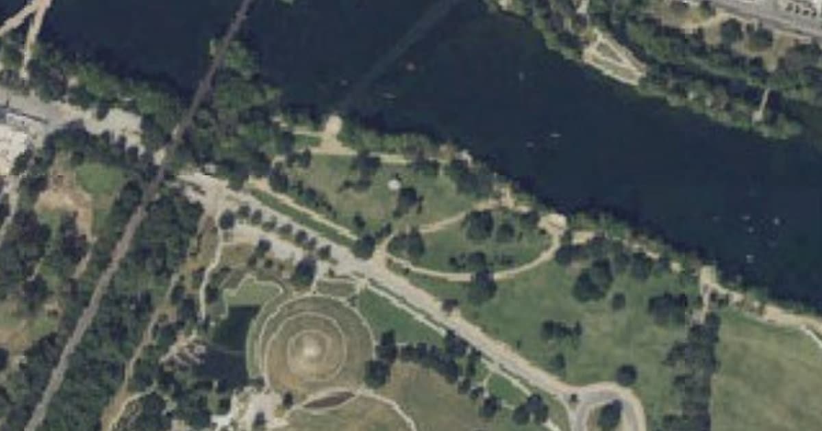 Auditorium Shores at Town Lake Metropolitan Park dog park in Austin, TX — photo 2