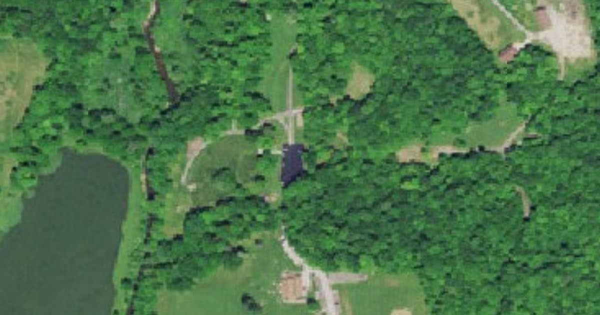 Bainbridge Township Dog Park at Centerville Mills Park dog park in Chagrin Falls, OH