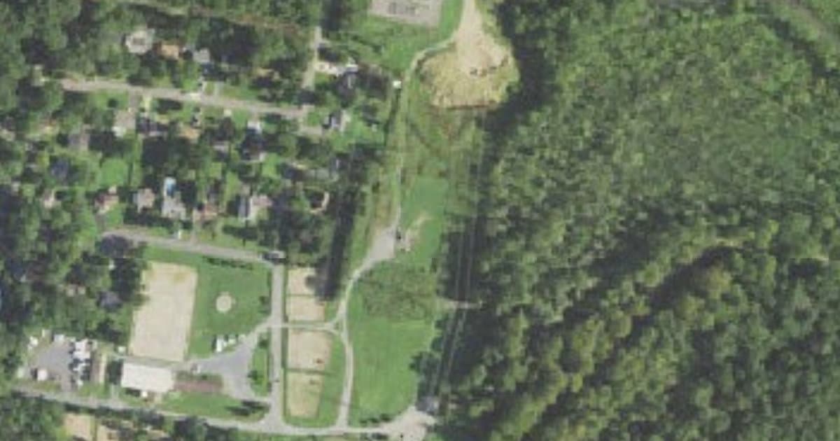 Bark Park dog park in Aquia Harbour, VA