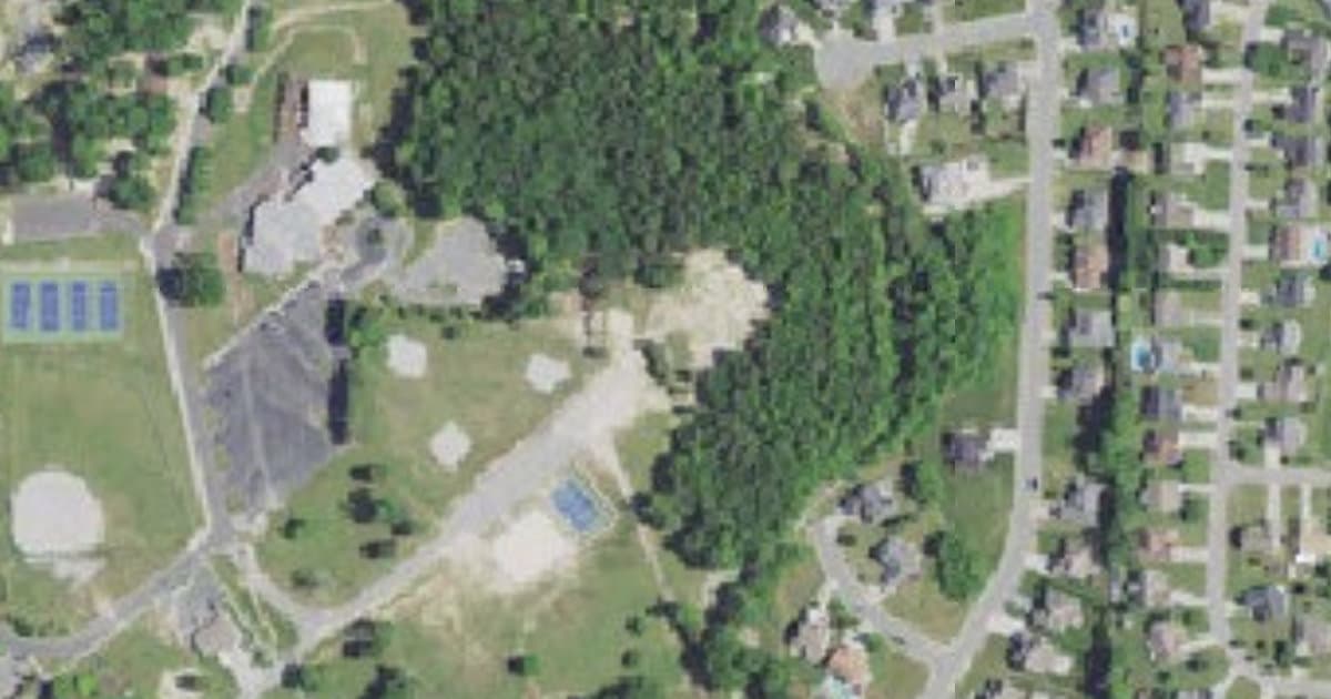 Barkdale Dog Park at Creekside Park dog park in Archdale, NC
