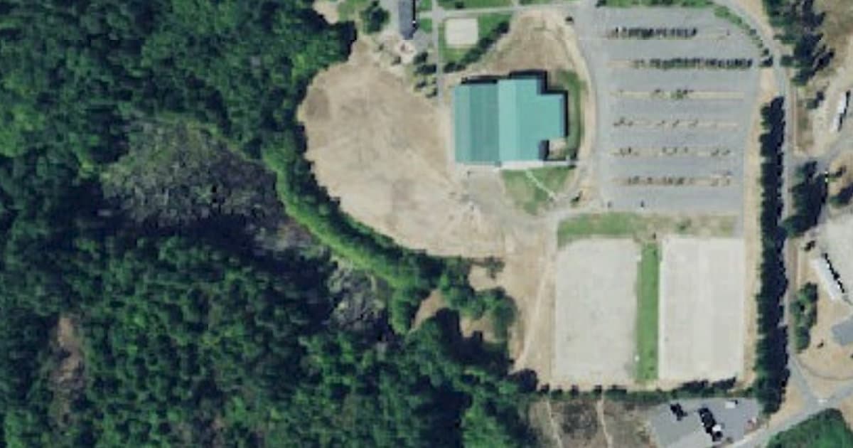 Bremerton Bark Park dog park in Bremerton village, WA