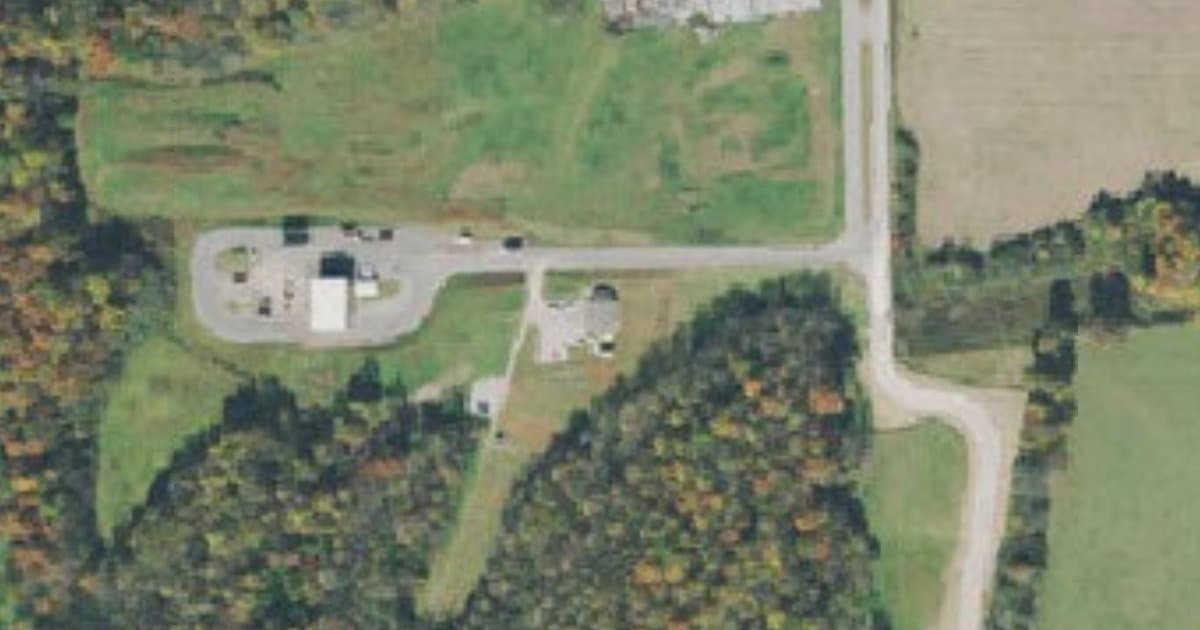 Central Bark Dog Park dog park in Smithville, TN