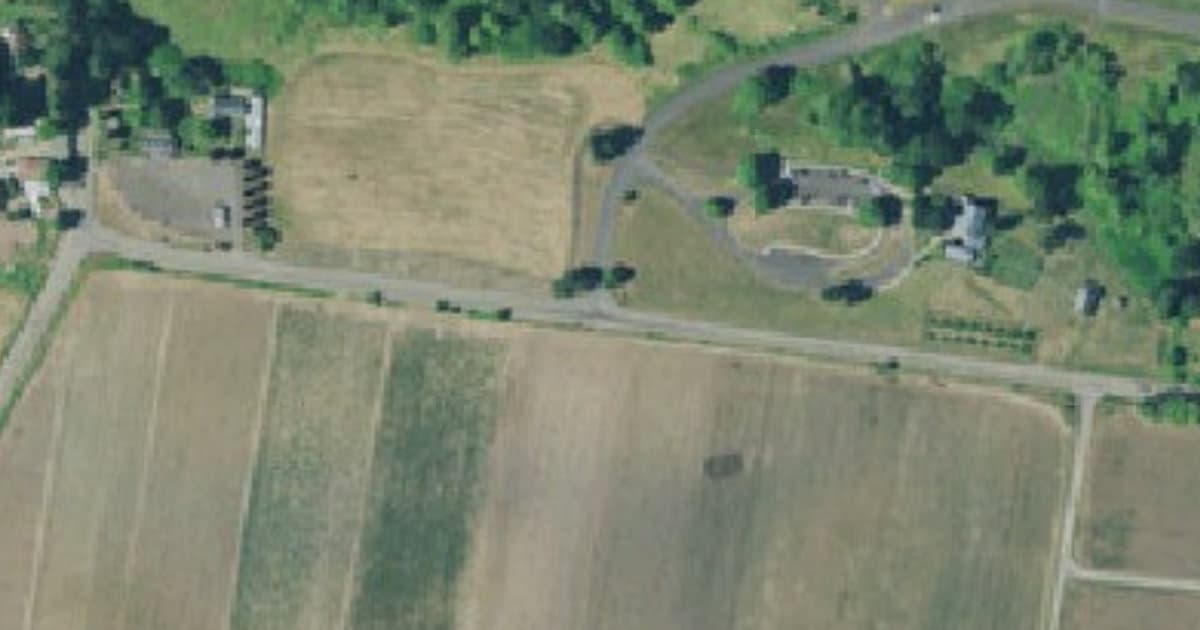 Champoeg State Heritage Off Leash Area dog park in Newberg, OR