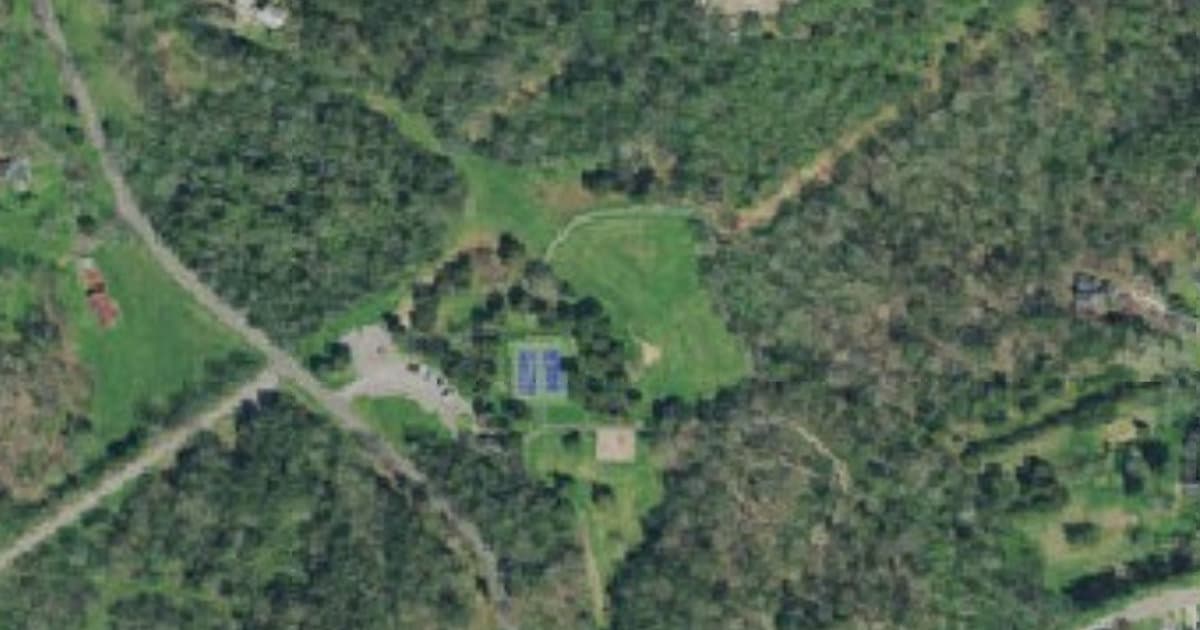 Charter Doyle PetSafe Dog Park dog park in Knoxville, TN