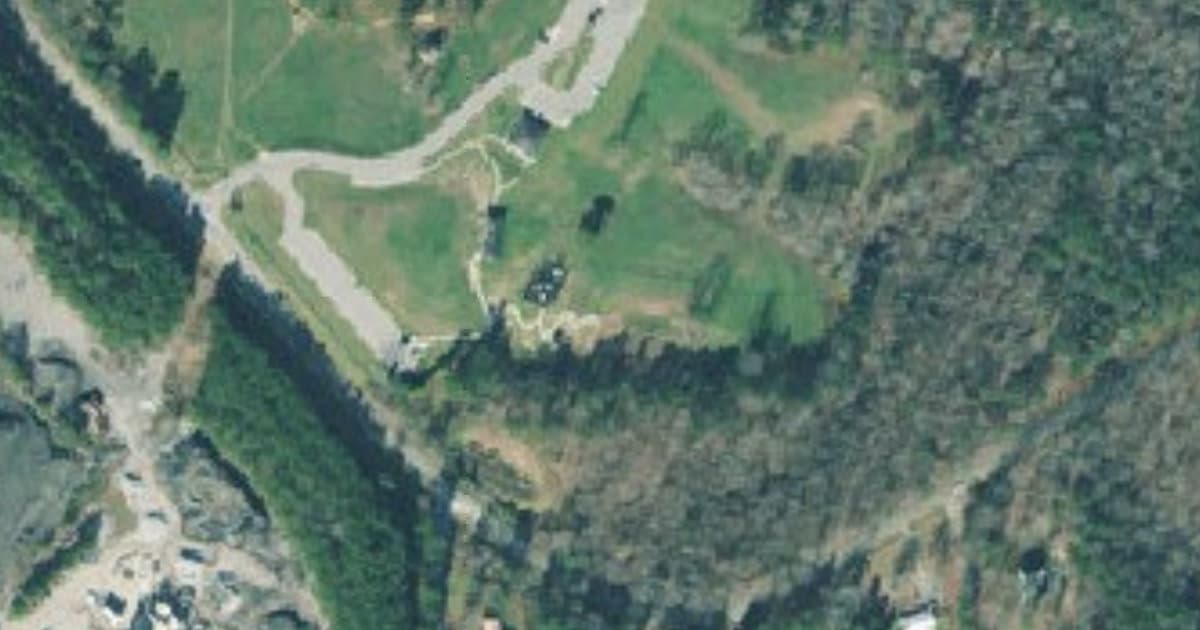 Cherokee Bluffs Park Dog Park dog park in Flowery Branch, GA