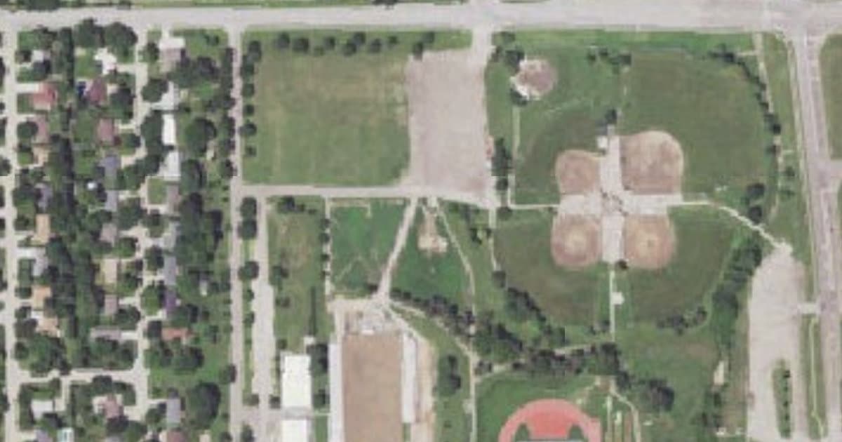 Cico Dog Park dog park in Manhattan, KS