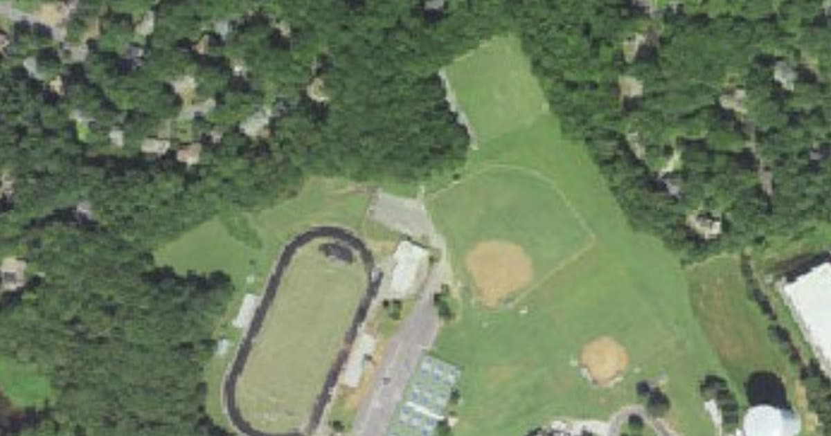 Clover Hill Dog Park dog park in Midlothian, VA