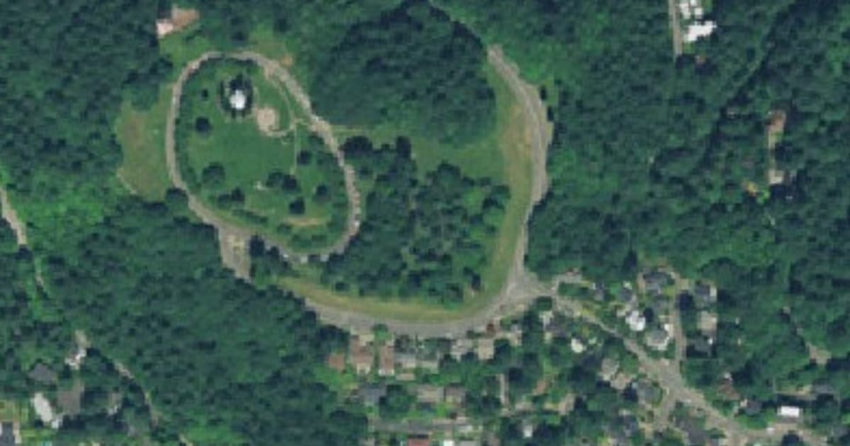 Council Crest Off-Leash Area dog park in Portland, OR