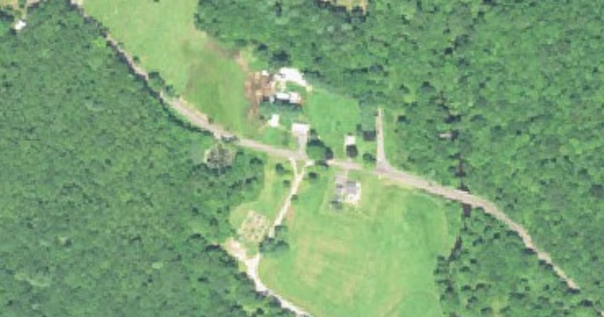 Creaser Park dog park in Coventry, CT