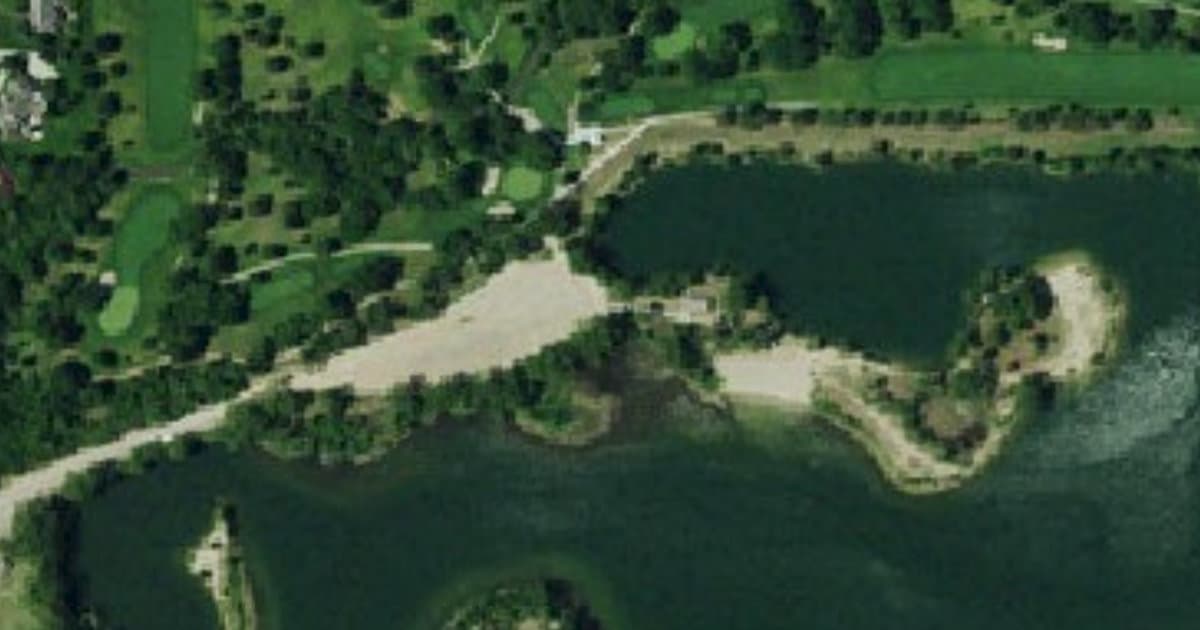 Dog Island dog park in Grand Island, NE