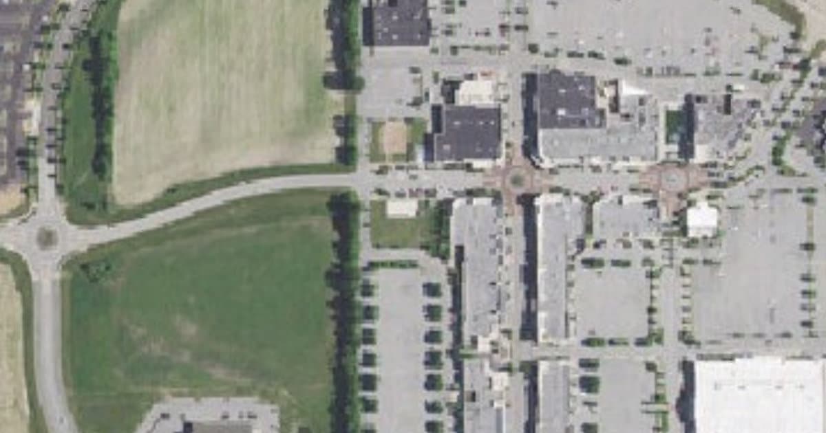 Dog Park at Hamilton Town Center