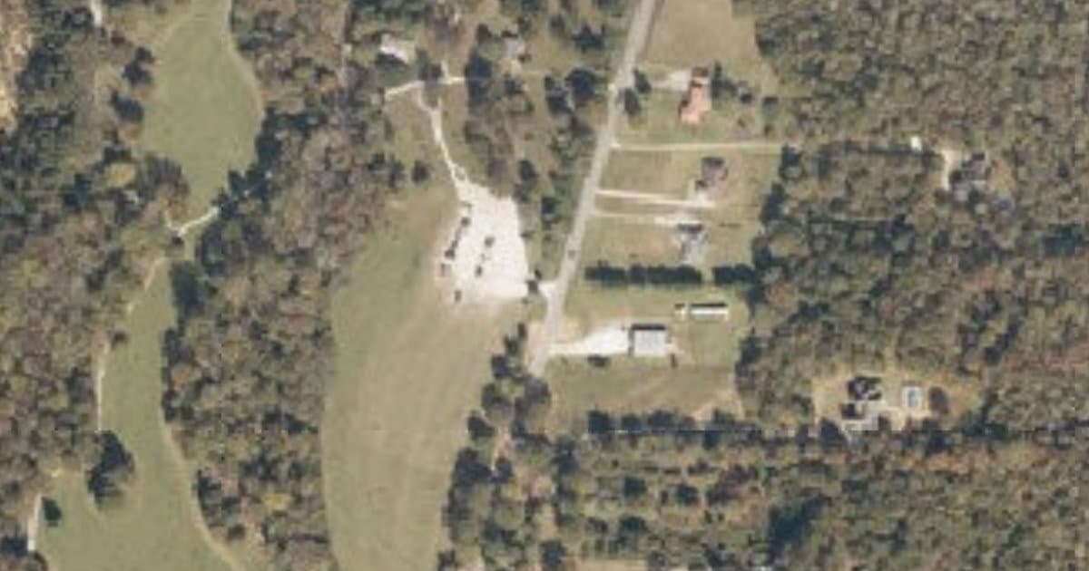Dog Park at Kiesel Park dog park in Auburn, AL