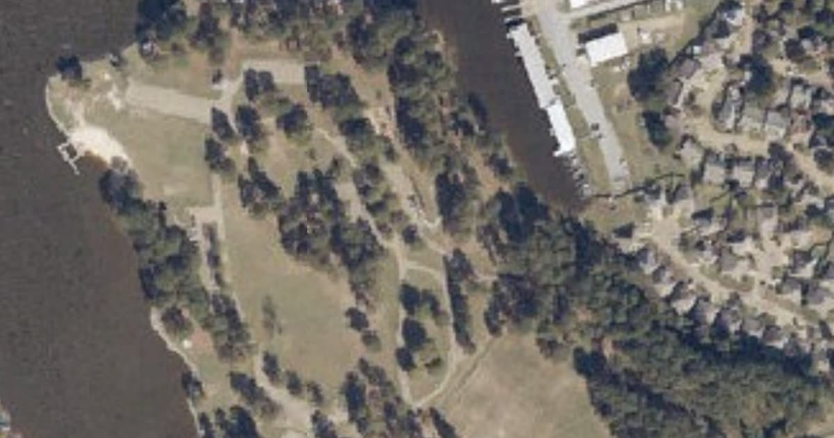 Dog Park at Lakeshore Park dog park in Brandon, MS