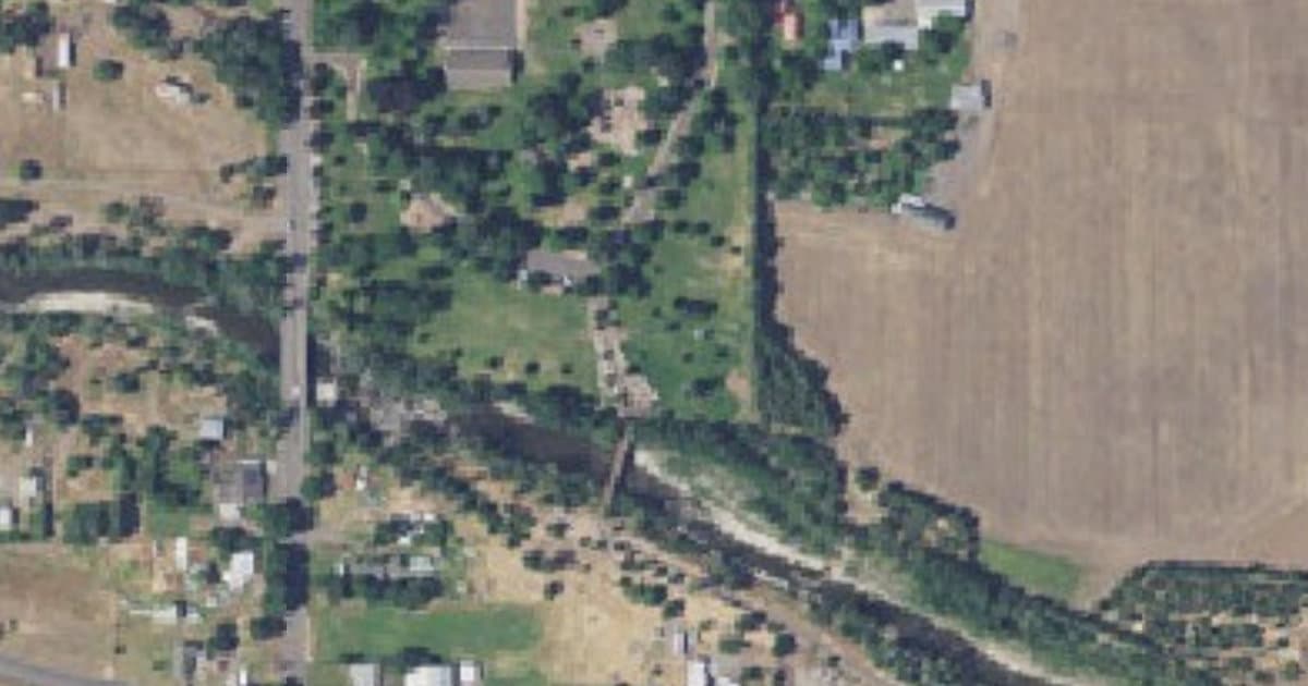 Dog Park at Riverside Park dog park in La Grande, OR