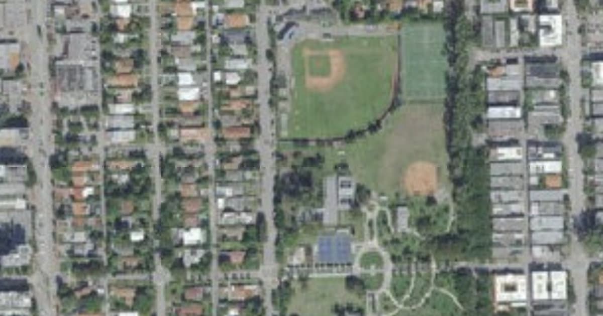 Miami Beach Dog Park dog park in Miami Beach, FL