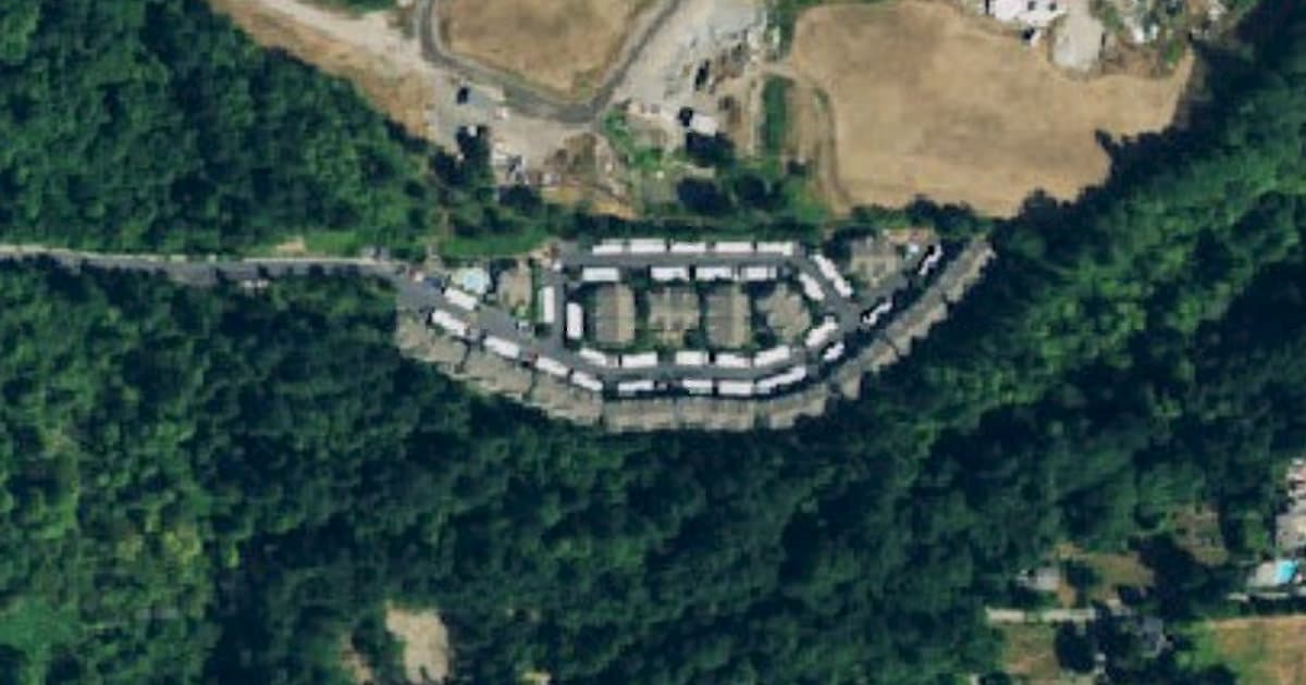 Milton Dog Park dog park in Milton, WA