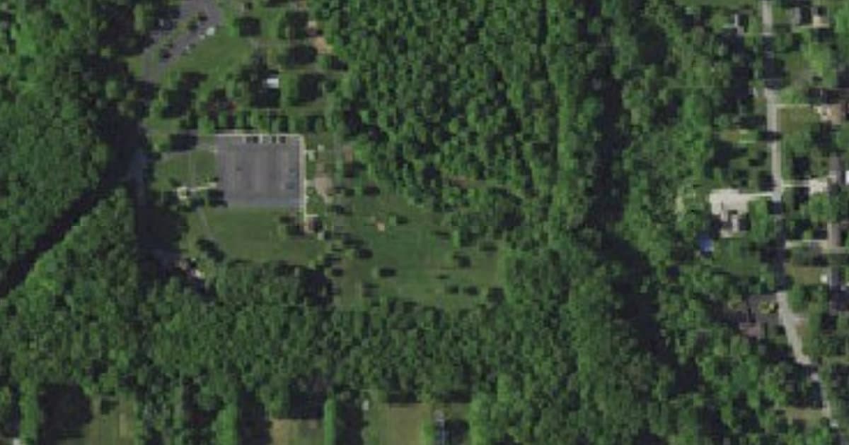 Waterford Dog Park dog park in Waterford, IN