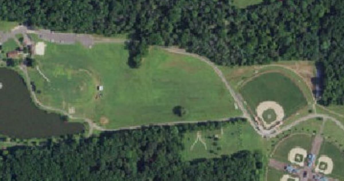 Dog Run at Laurel Acres Park dog park in Mount Laurel, NJ