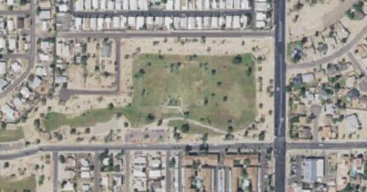 Echo Mountain Off Leash Arena at Grovers Basin dog park in Phoenix, AZ