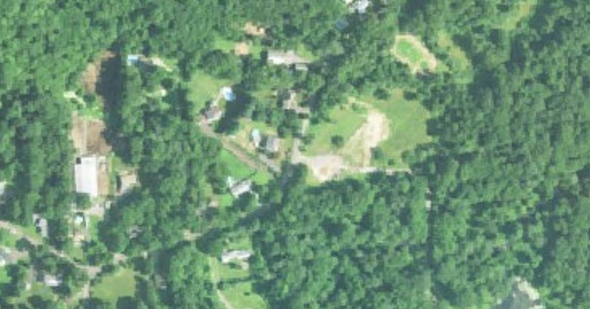 Eisenhower Dog Park dog park in Milford, CT