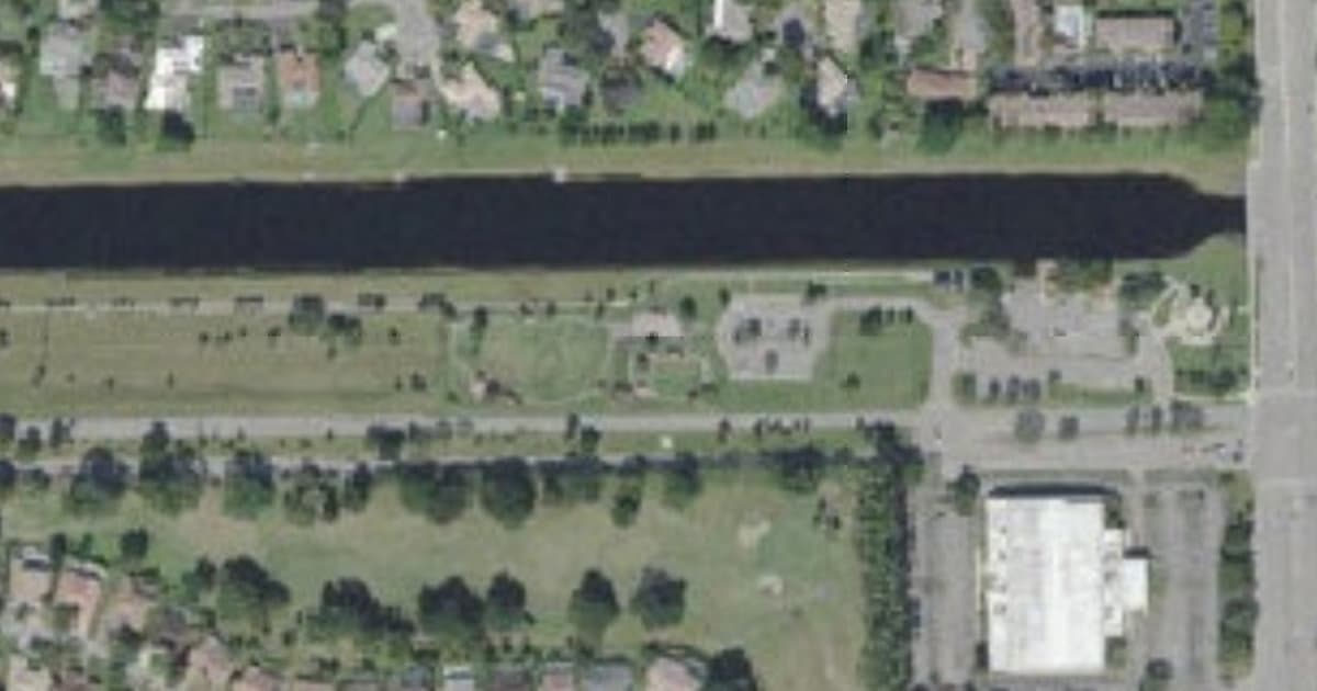 Gary B. Jones Park for People and Pups dog park in Tamarac, FL