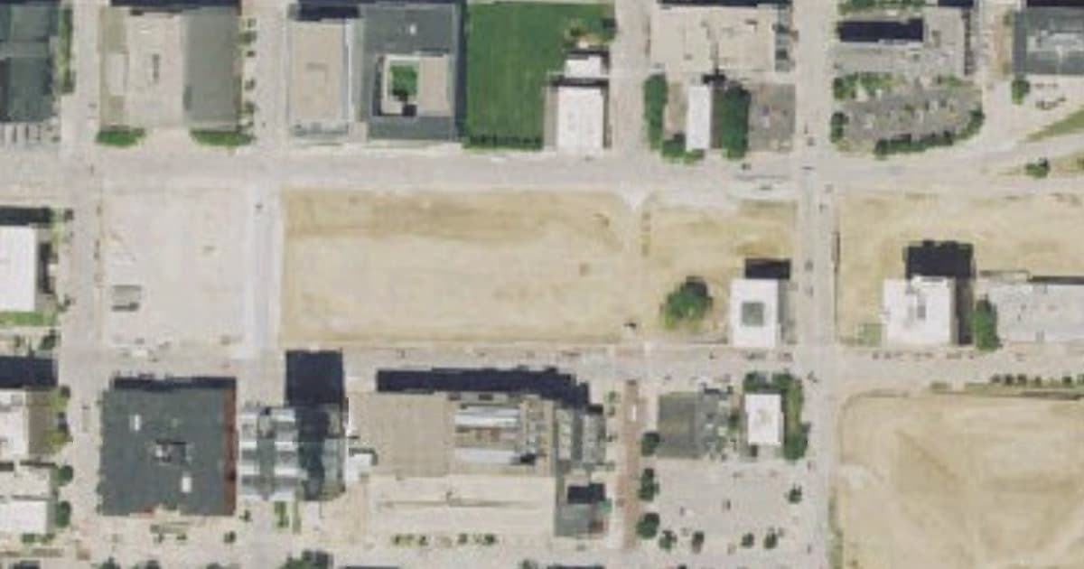 Gene Leahy Mall at the RiverFront dog park in Omaha, NE