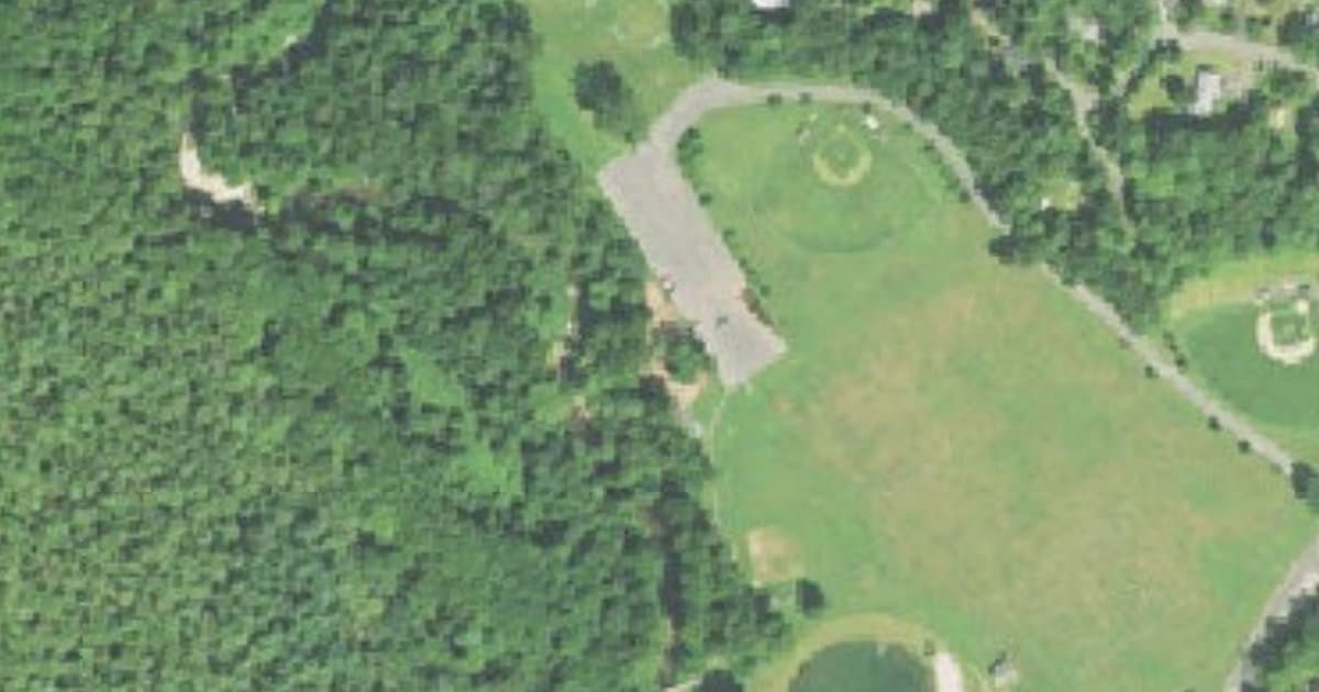 Granby Dog Park dog park in Granby, CT