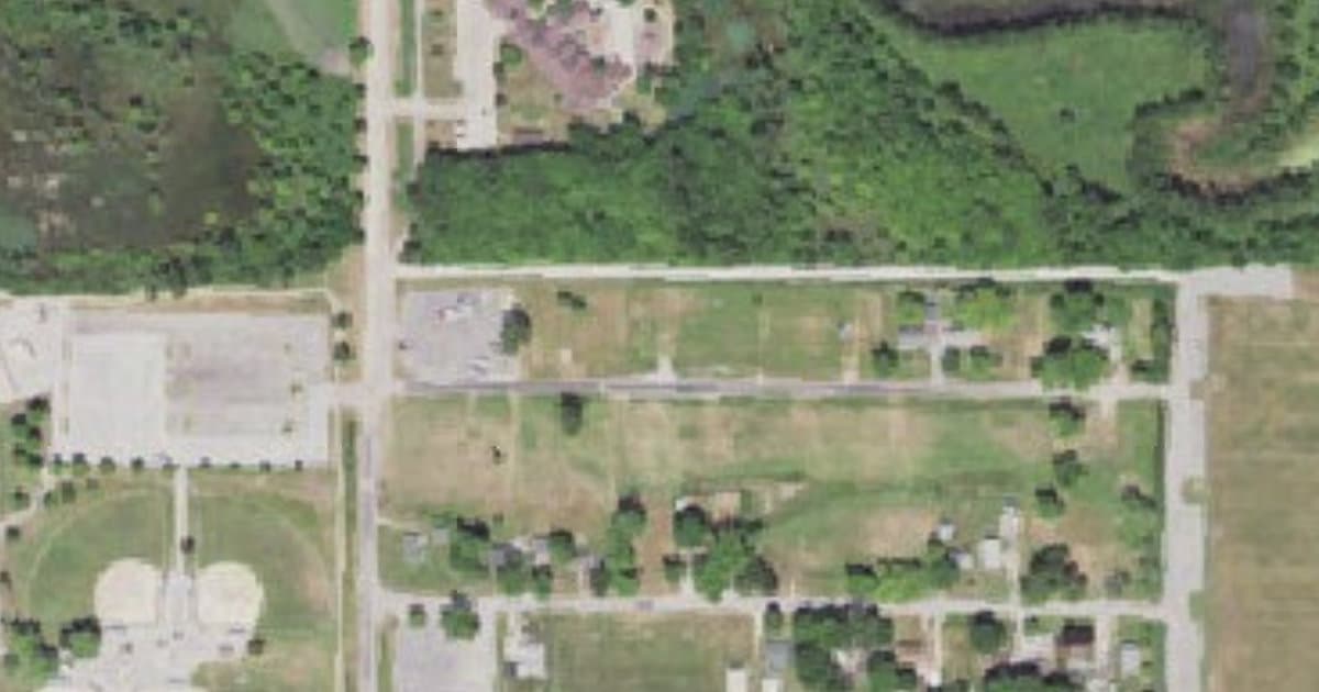 Greenvalley Dog Park dog park in Moline, IL