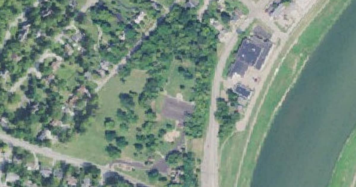 Hamilton Bark Park at Veterans Park dog park in Hamilton, OH