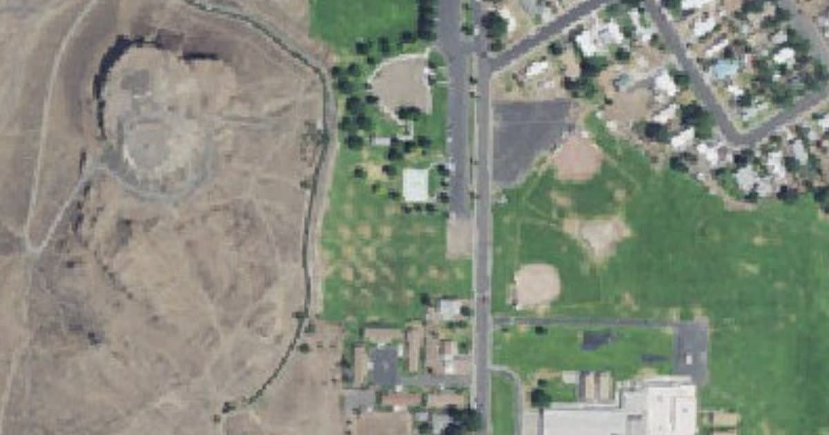 Hermiston Bark Park dog park in Hermiston, OR