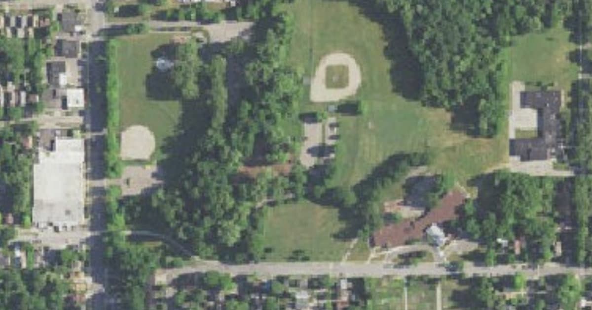 Hillcrest Dog Park dog park in Grand Rapids, MI
