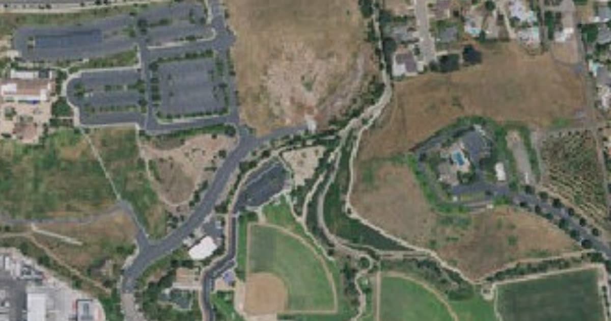 Hollandia Dog Park dog park in San Marcos, CA