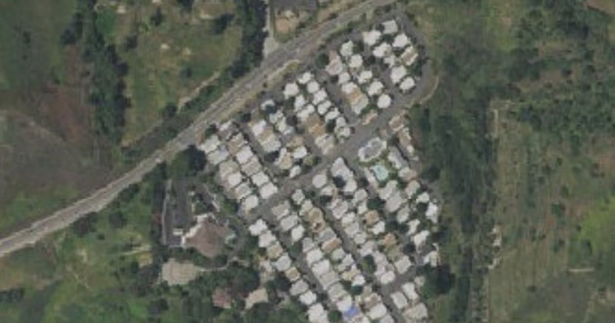 Hollydale Mobilehome Estates Dog Park dog park in Brea, CA