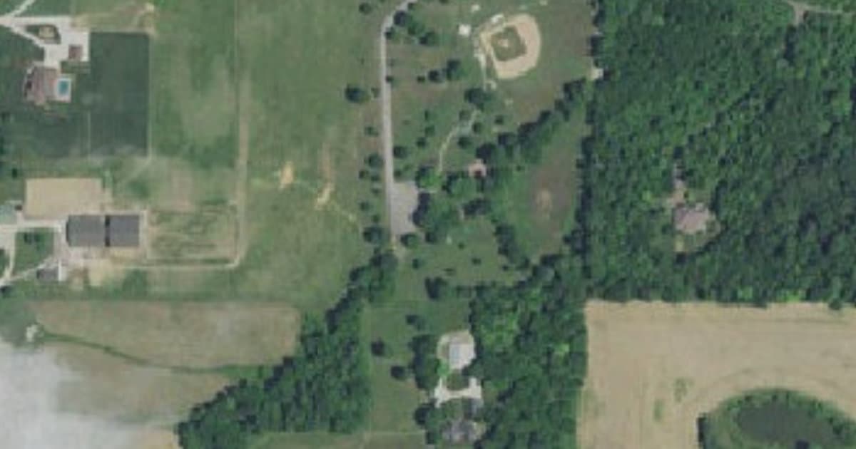 Huntingburg Bark Park dog park in Huntingburg, IN