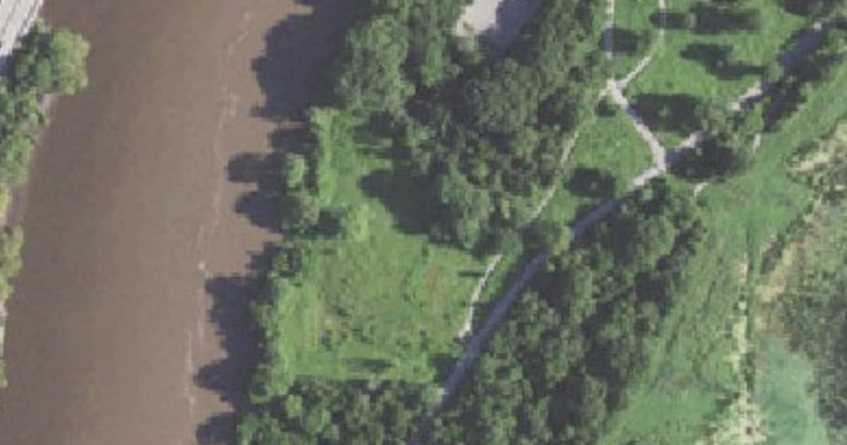 Lilydale Off-Leash Dog Park dog park in Saint Paul, MN