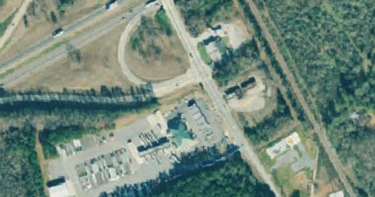 Love's Travel Stop dog park in Commerce, GA