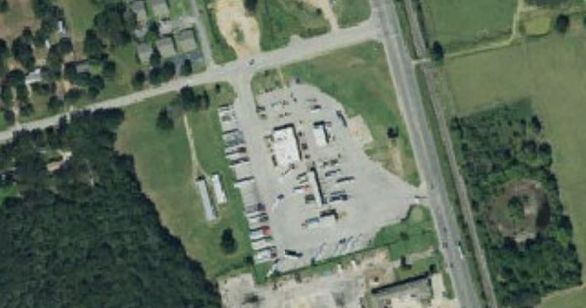 Love's Travel Stop dog park in Hearne, TX
