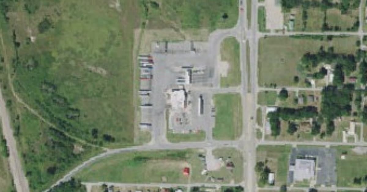 Love's Travel Stop dog park in Okmulgee, OK