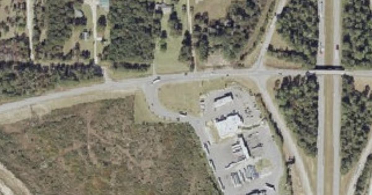 Love's Travel Stop dog park in Poplarville, MS