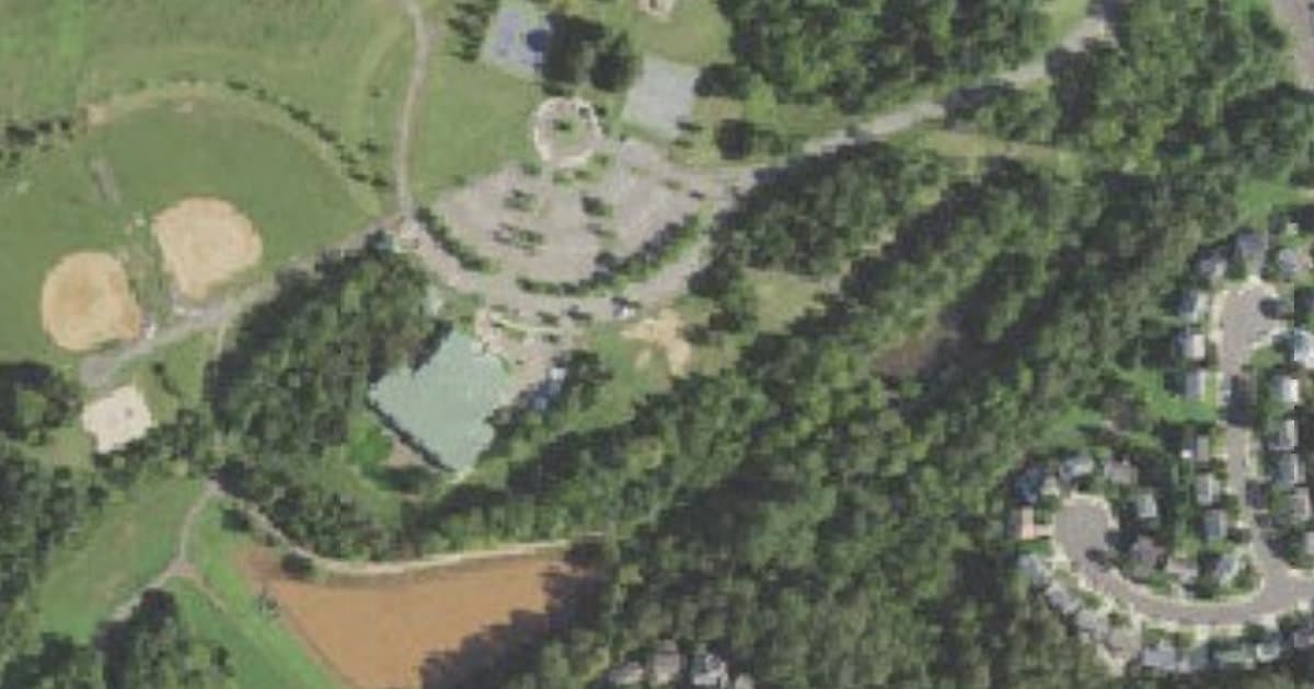 Lucky's Dog Park dog park in Manassas, VA