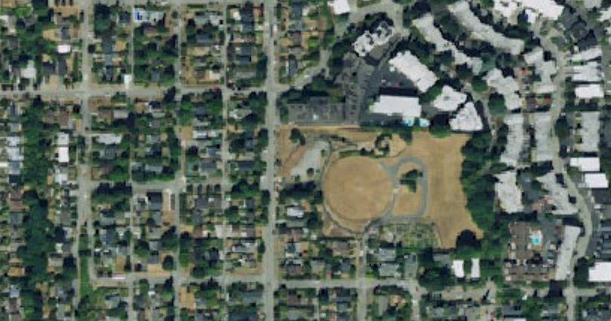 Magnolia Manor Dog Park dog park in Seattle, WA