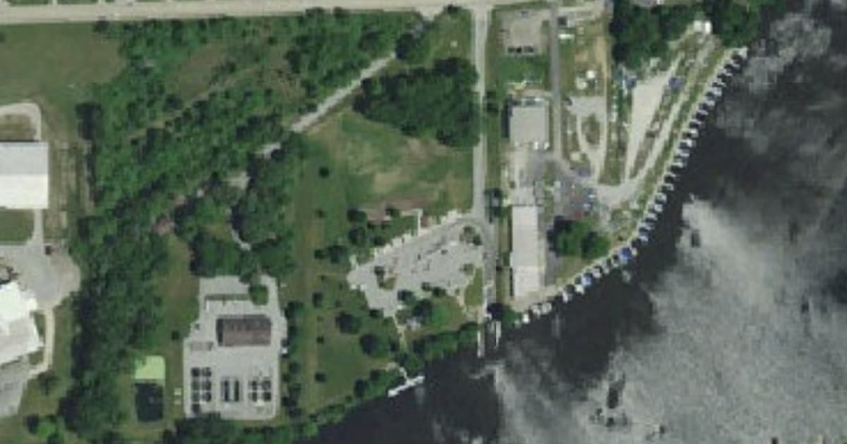 Margaret H. Prickett Marina Park dog park in Mishawaka, IN