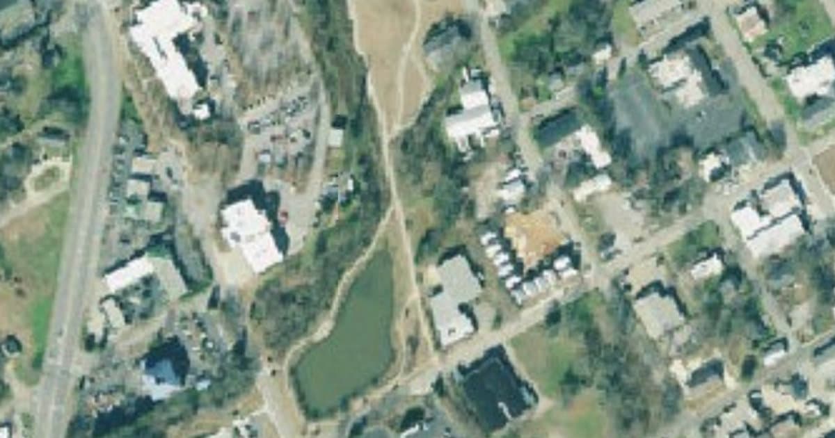 Midland Dog Park dog park in Gainesville, GA