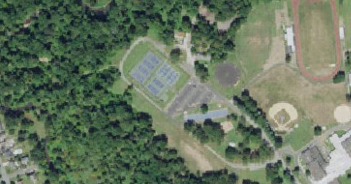 Mountain View Dog Park dog park in Middlesex, NJ