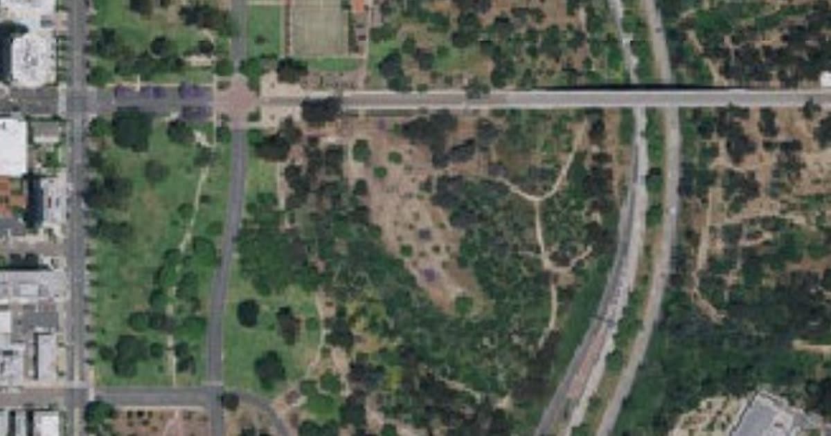 Nate's Point Dog Park dog park in San Diego, CA — photo 2