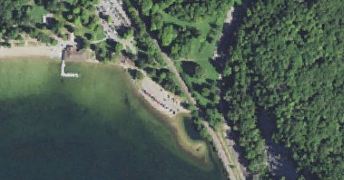 North Shore Picnic and Pet Area dog park in Baraboo, WI