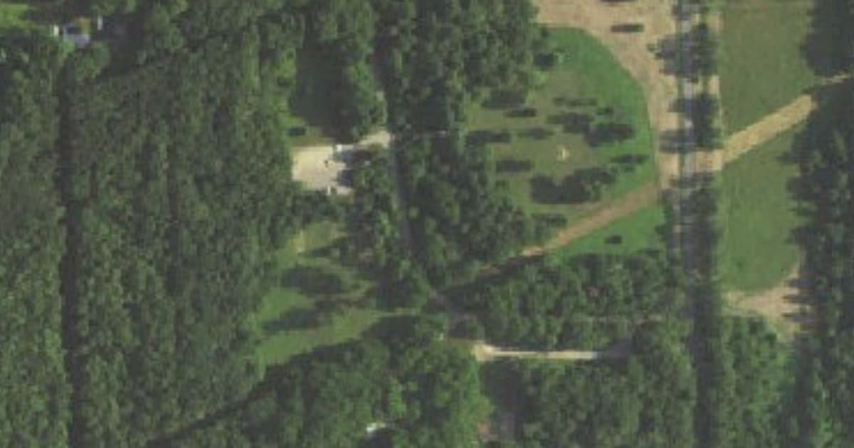 Prairie View Dog Park dog park in Vicksburg, MI