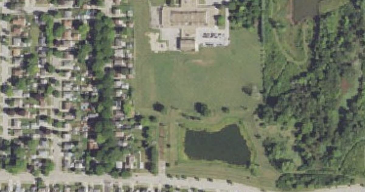 Racine Petro dog park in Sturtevant, WI